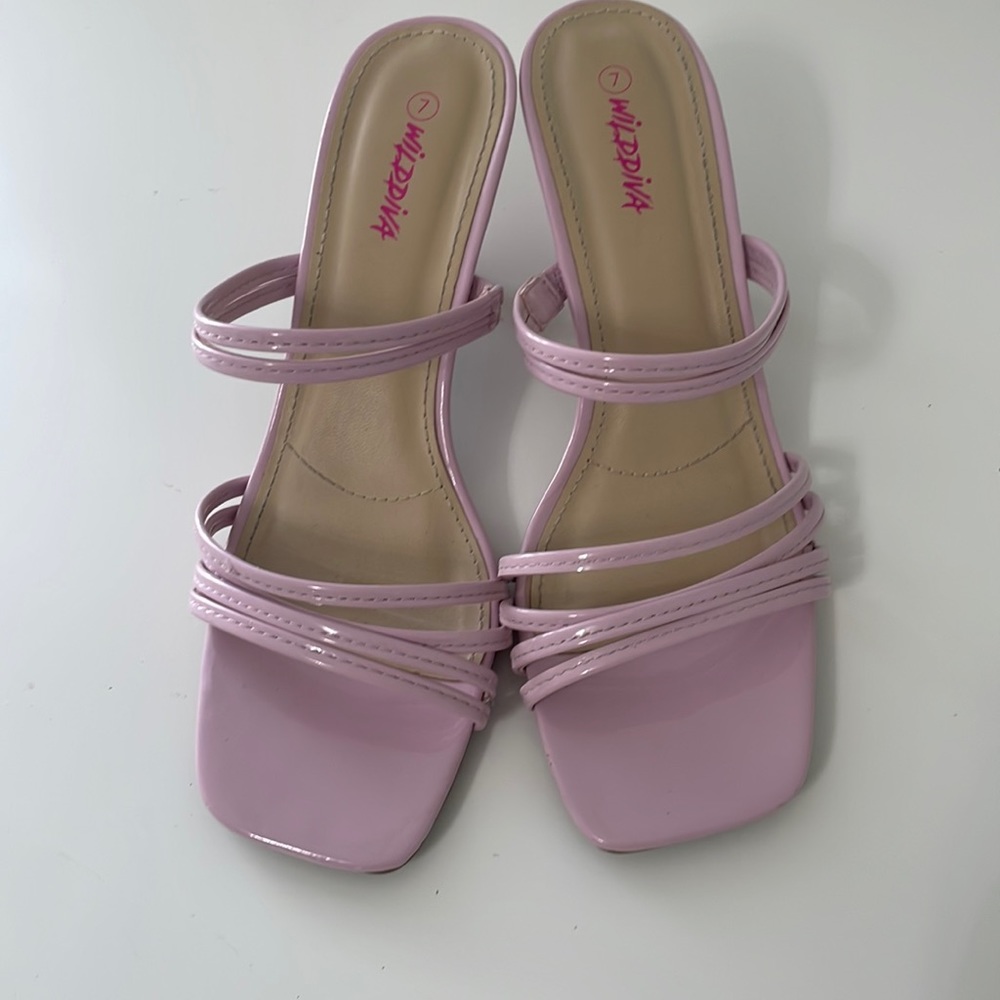 Sz 7 sandals